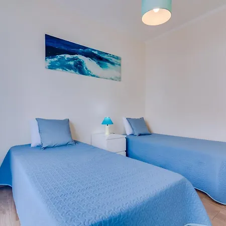 Apartment 2br - Near The At Homesbyfc Quarteira