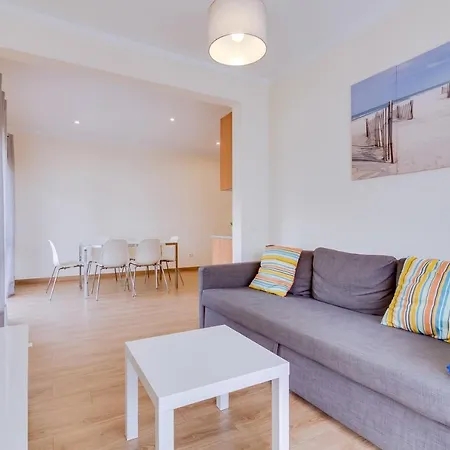 2br - Near The At Homesbyfc Quarteira