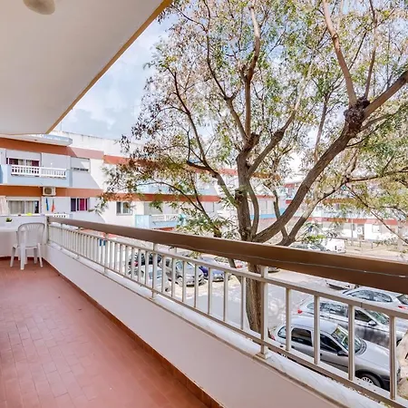 Apartment 2br - Near The At Homesbyfc Quarteira