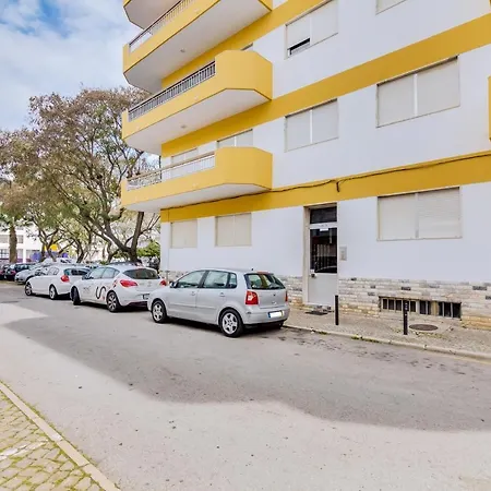 2br - Near The At Homesbyfc *